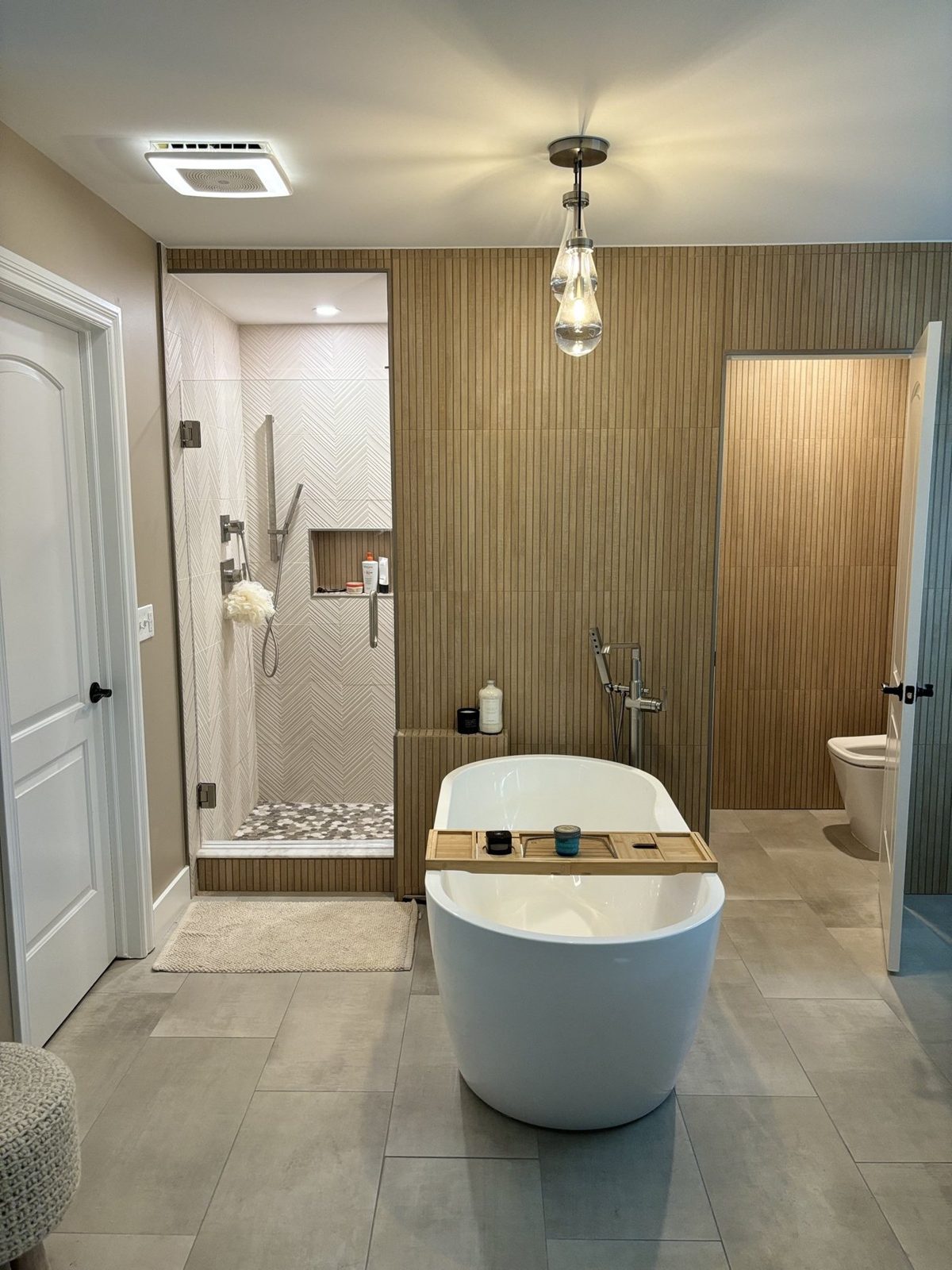 Ocean Rock Bath Systems bathroom project 17